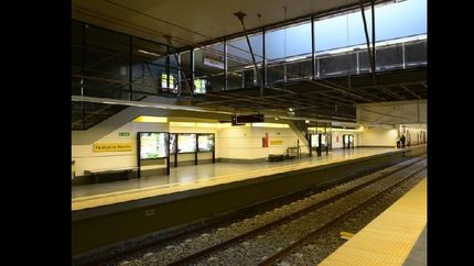 subte b, con servicio limitado