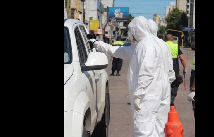 Siguen los controles en los accesos al distrito.