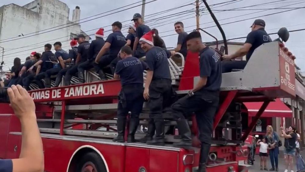 Los Bomberos de Lomas, siempre presentes.