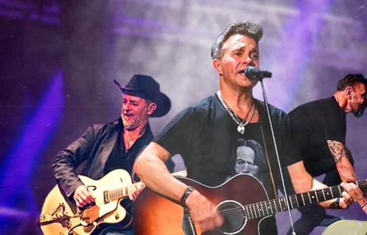 LapeBand, en el Teatro del Municipio de Lomas de Zamora.