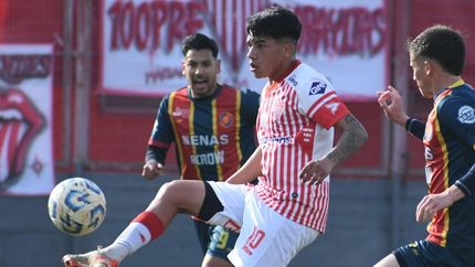 los andes repartio puntos con colegiales y no pudo despegar