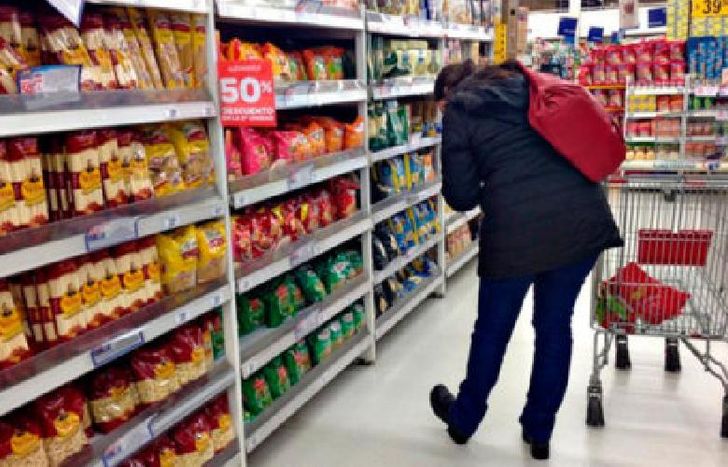 Los autoservicios mayoristas registraron una baja de 13,5%.