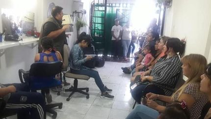 El profesor dicta estos cursos intensivos hace 10 años.