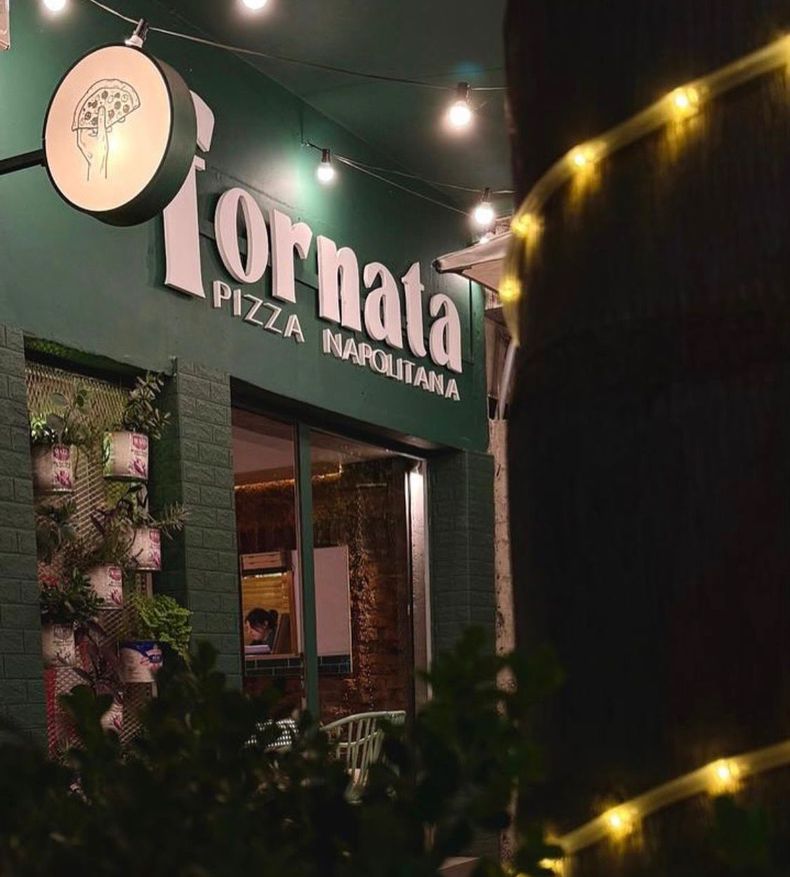 La pizzería está abierta de miércoles a domingos, de 19.30 a 23.