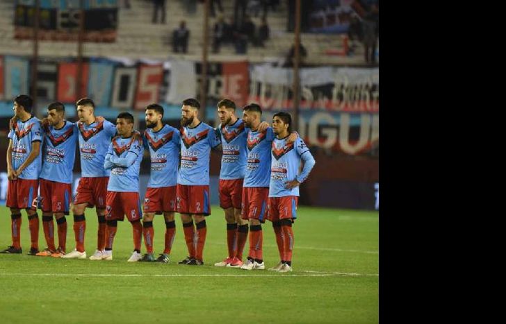 Todo juntos. En Brown va por un gran sueño.