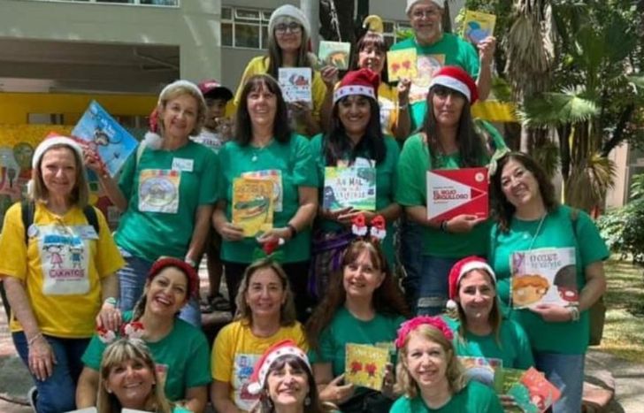 Se juntaron para terminar el año unidos por la misma pasión de narrar historias a los pacientes.