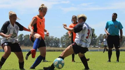 El Porvenir hizo pretemporada en Carlos Casares. El Porvenir hizo pretemporada en Carlos Casares.