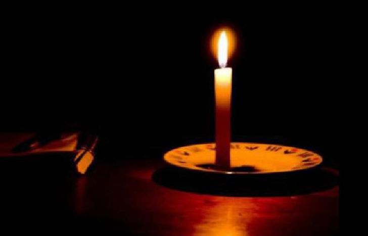 Más de 2.200 vecinos se ven afectados por cortes.