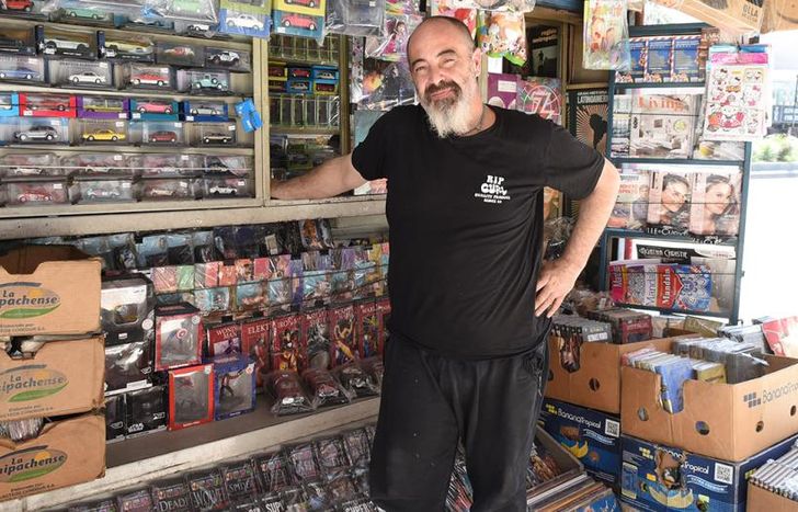 Tomás tiene el puesto hace cuatro años.