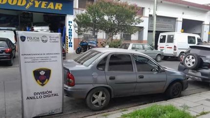 Buscan a un joven de Fiorito por el asesinato de un hombre en Merlo.
