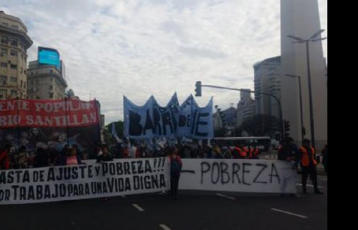 barrios-de-pie
