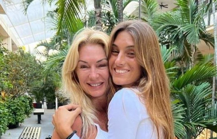 Yanina Latorre y su hija Lola.