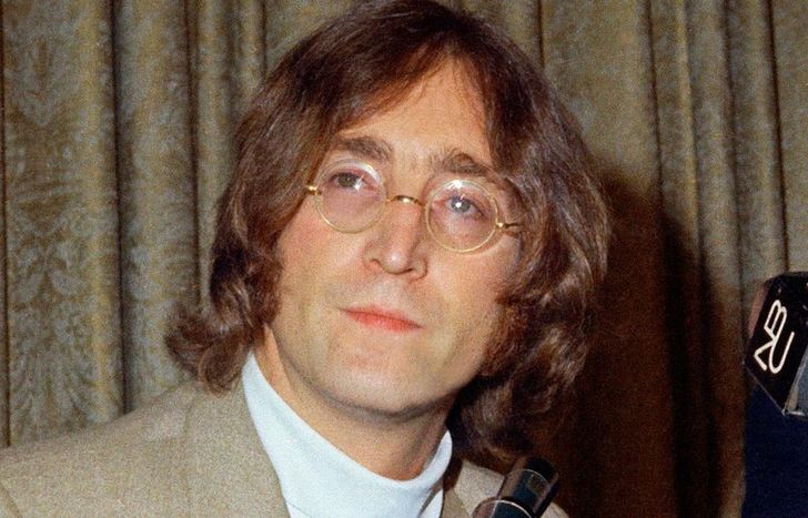 John Lennon, en el final de Los Beatles.