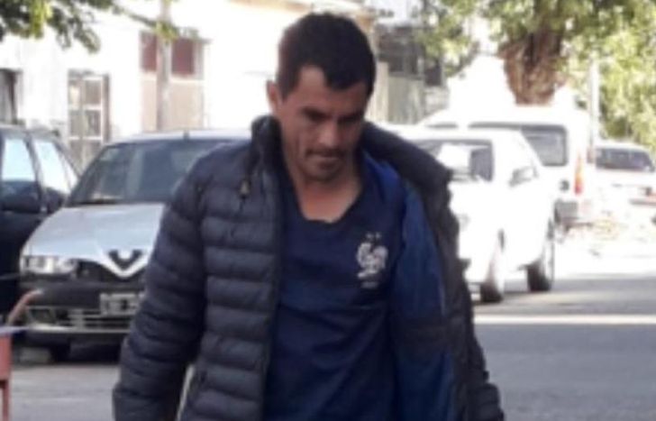 Así estaba vestido Sergio el día de su desaparición.