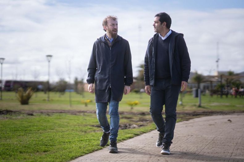 Federico Oterm&iacute;n y Juan Pablo Garc&iacute;a firmaron un convenio tur&iacute;stico en Dolores.