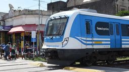 Desde este lunes el mínimo quedará a $25,20 para colectivos y $10,75 para el Roca.