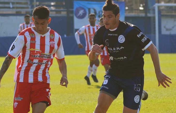 Dylan está volviendo al ruedo y lo quiere aprovechar.