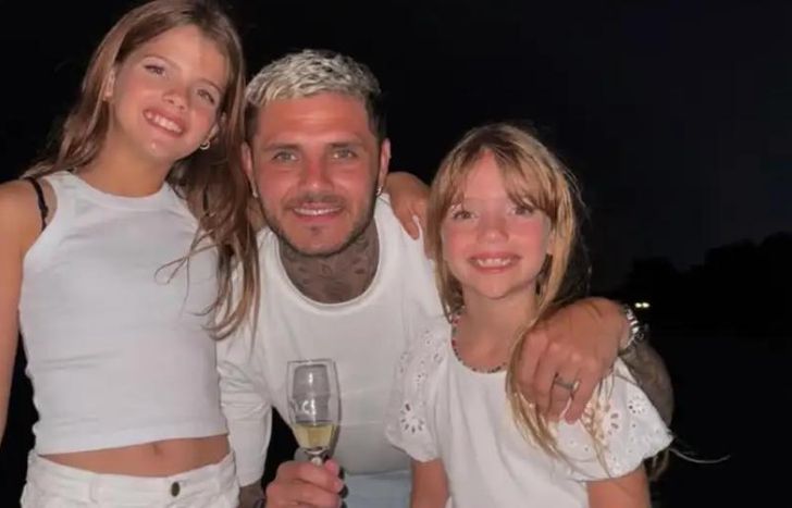 Mauro Icardi con sus hijas Isabella y Francesca.