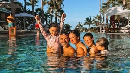 Paula Chaves, Pedro Alfonso y sus hijos.