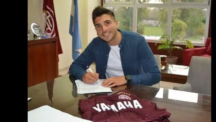 lucas mugni firmo en lanus lucas mugni firmo en lanus