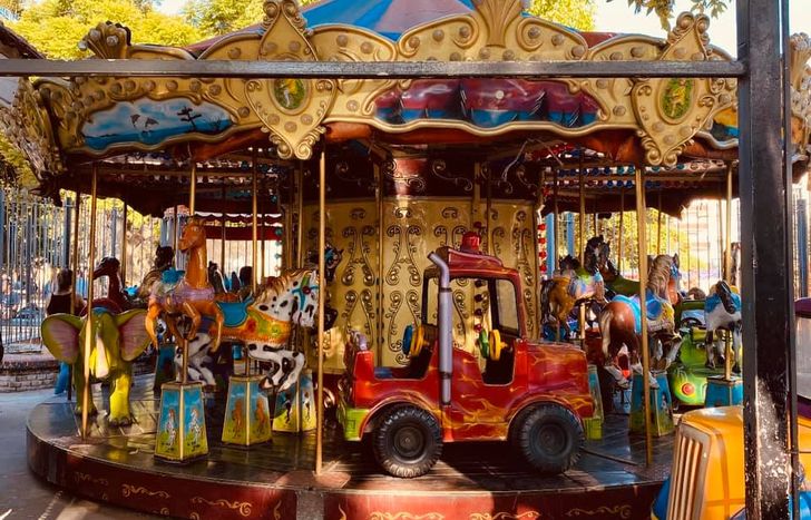 Una calesita muy querida en Lomas de Zamora.