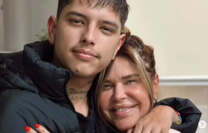 Nazarena Vélez, con su hijo.&nbsp;