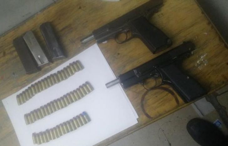 Secuestraron dos armas de fuego.