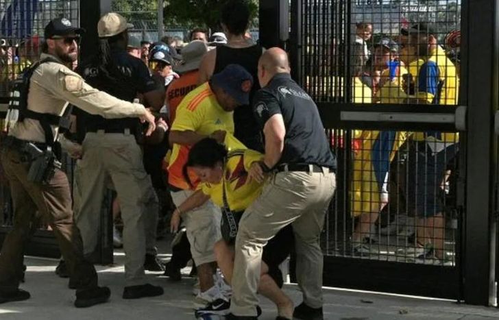 Incidentes en la previa a la final.