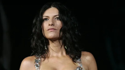 Homenaje: Laura Pausini rindió tributo a Fito Páez con un clásico del rosarino.