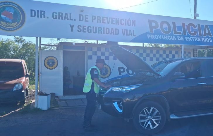 La camioneta incautada al vecino de Lomas de Zamora.