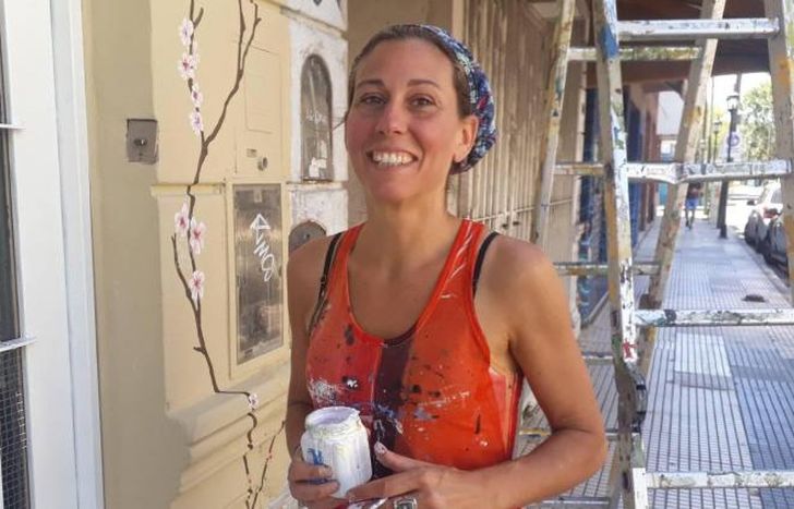 De milagro, logró apagar el incendio antes que avance.