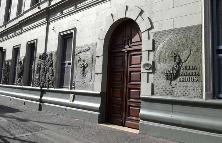 El colegio tiene más de 100 años de historia en Lomas.