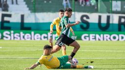 Matías González encabeza un ataque del Taladro.
