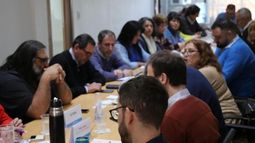 Los docentes aceptaron la propuesta salarial del gobierno bonaerense de Axel Kicillof.