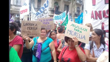 ¿por que piden la absolucion de morelia colque?