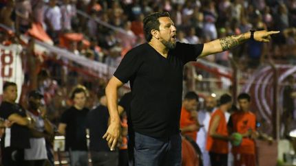 El Búfalo, claro como siempre, habló tras el empate con Cañuelas.