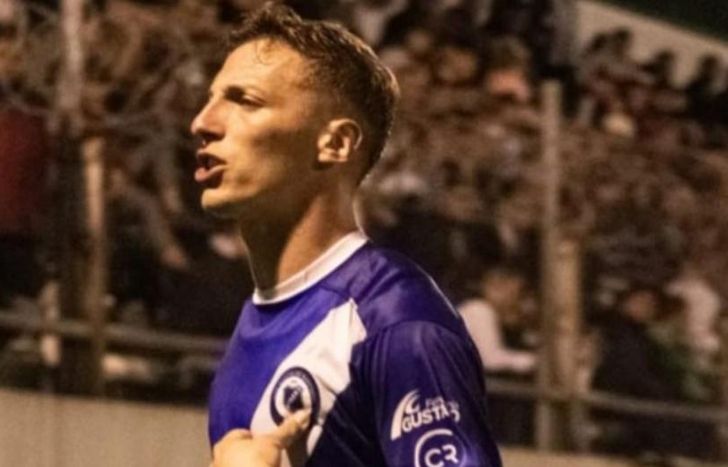 El mediocampista se queda en Burzaco.