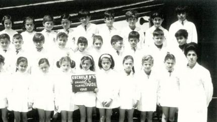 Fotografía de 2° grado turno tarde del año 1968.