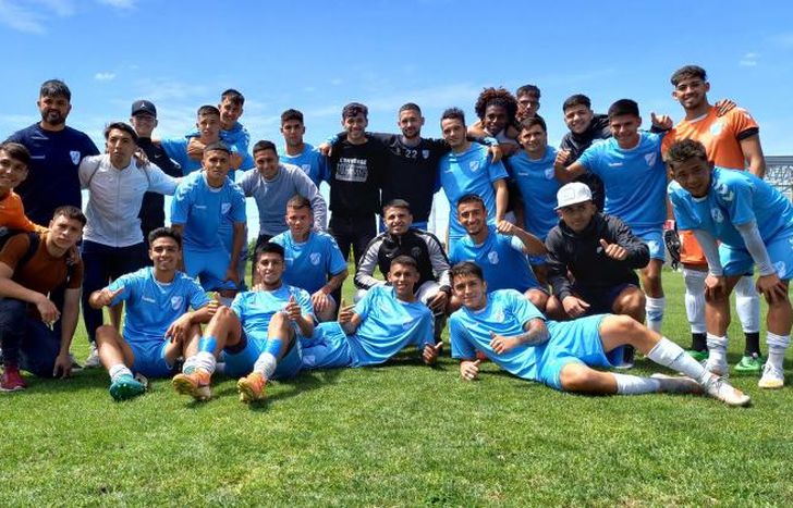 Los chicos de cuarta ganaron siete partidos y empataron dos.