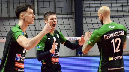 Defensores cerró con una victoria.