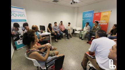 emprendedores de lanus reciben ayuda economica