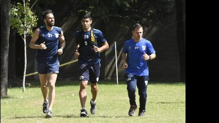 Temperley ya trabaja con la cabeza puesta en Chacarita. Temperley ya trabaja con la cabeza puesta en Chacarita.