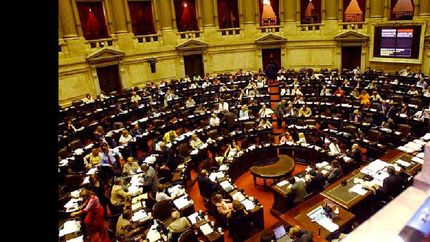 piden derogar el decreto que elimino el fondo federal solidario