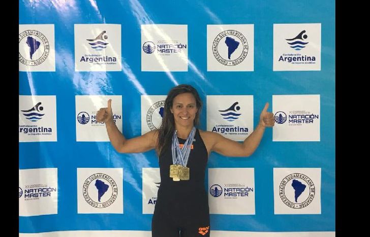 Noelia, además, es profesora de natación en el club Brown de Adrogué.