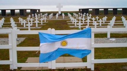 El evento conmemorá y recordará a todos los héroes que dieron la vida por el país. El evento conmemorá y recordará a todos los héroes que dieron la vida por el país.