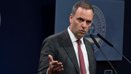 Lo anunció hoy Adorni, en conferencia de prensa.