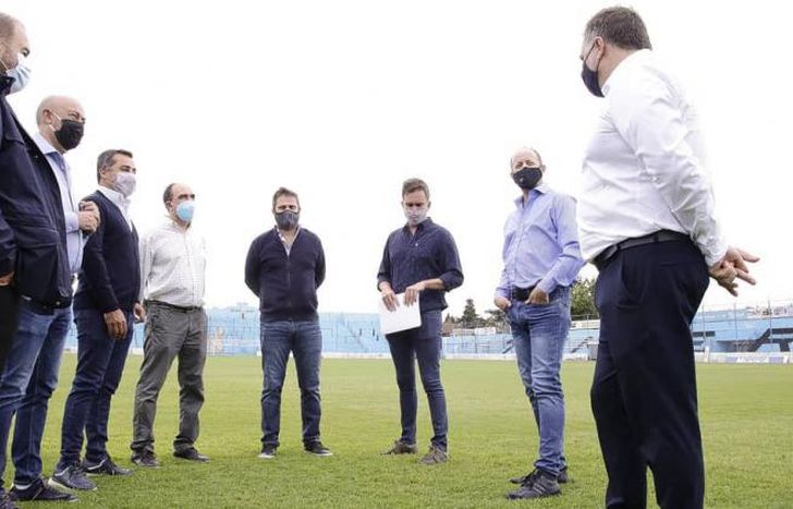 El club regularizó una situación informal con su terreno.