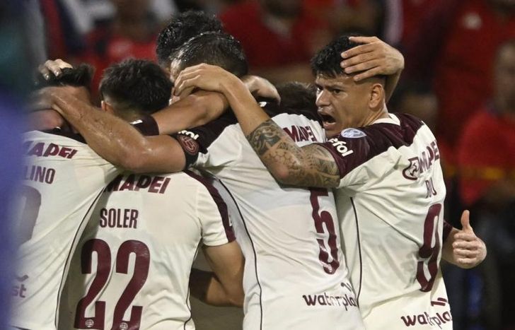Lanús le ganó por penales al DIM y se metió en las semifinales de la Copa Sudamericana.