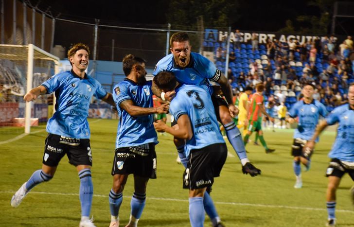 Adrián Arregui no juega en Temperley desde la fecha 6.