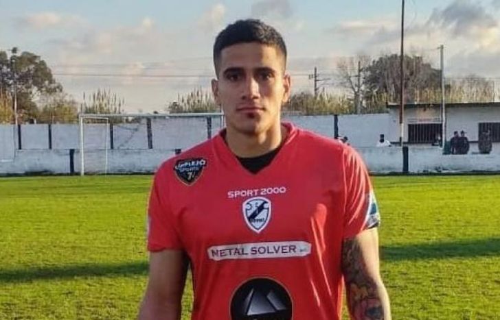 El arquero de Claypole resaltó el buen desempeño de su equipo.